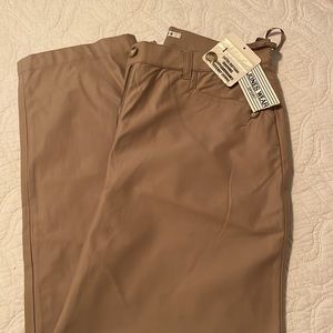 Jones Wear Sport stretch size 12 camel NWT